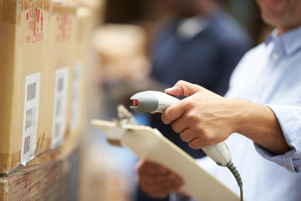 Inventário de mercadorias em armazéns de armazenamento