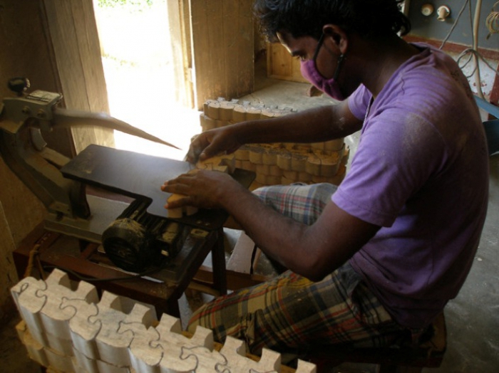 fabricação de brinquedos de madeira