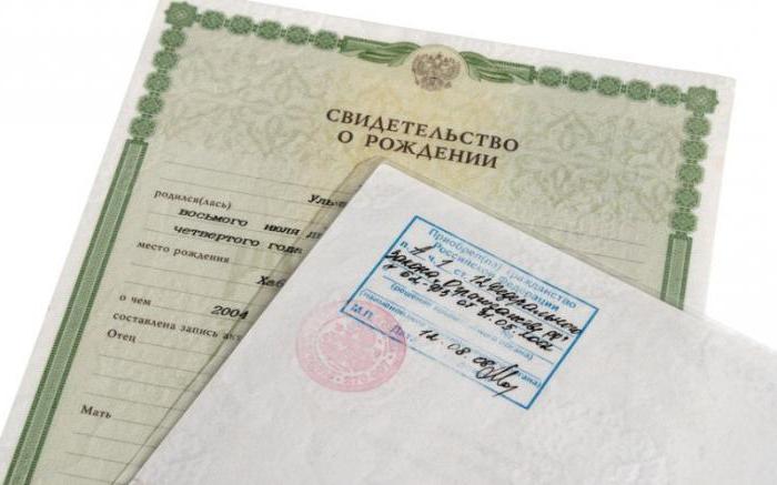 criança de 14 anos pegue um passaporte