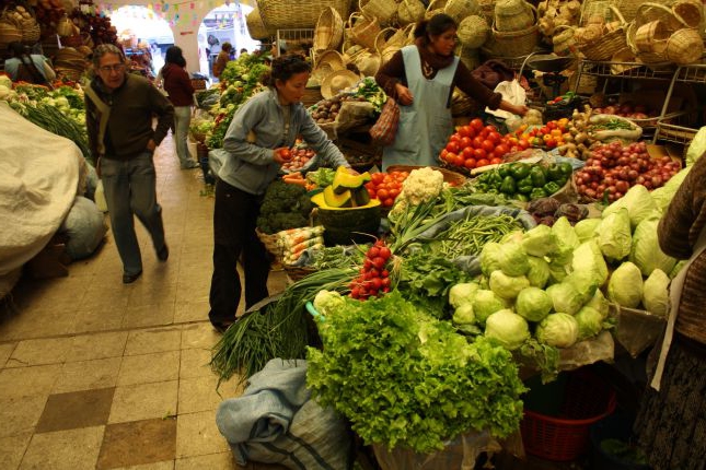 responsabilidades de trabalho de um vendedor de alimentos