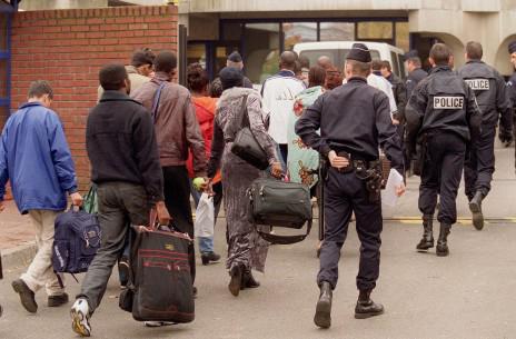 Abschiebung von Ausländern