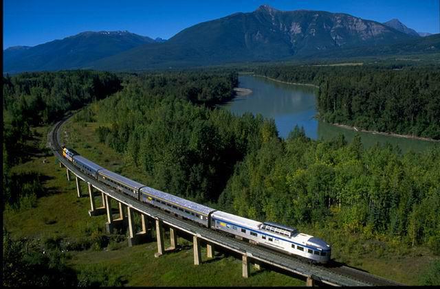 qual é a ferrovia mais longa do mundo