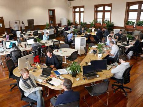 Coworking Was sind die Vor- und Nachteile solcher Zentren