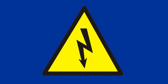 descrição do trabalho da pessoa responsável pelas instalações elétricas da escola