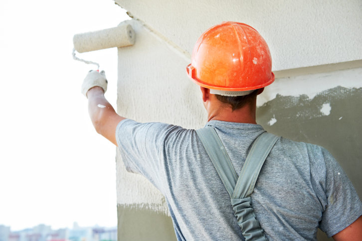 descrição do trabalho do pintor em construção