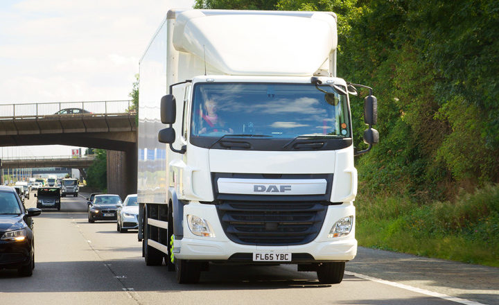 LKW-Fahrtenschreiber