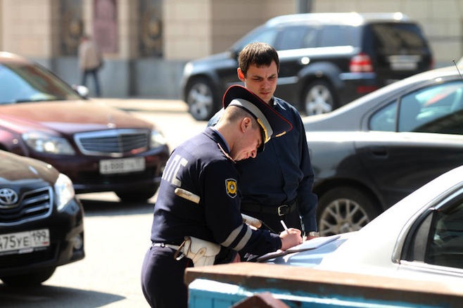 Die Polizei darf nicht Mitglied einer politischen Partei sein