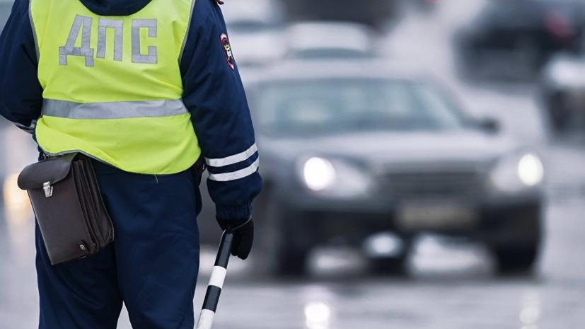 blockierte das Auto im Hof