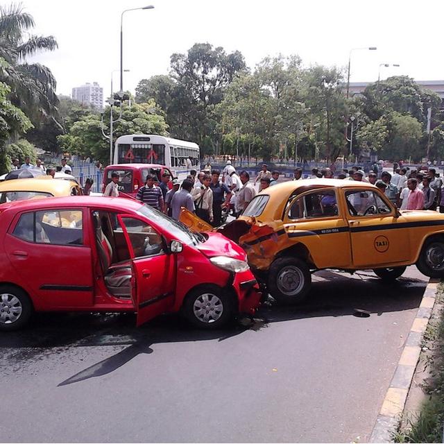 Colisão de carros