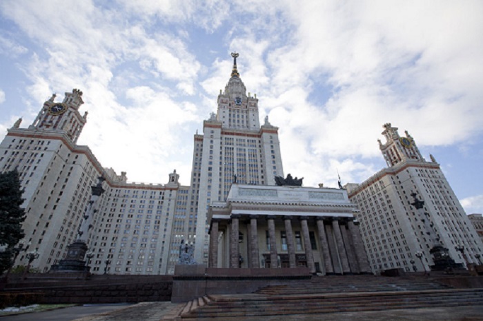 Universidades com acreditação de Moscou